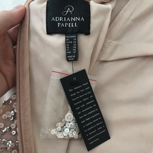 Adrianna Papell Dress || 6 ✨ - Picture 6 of 8